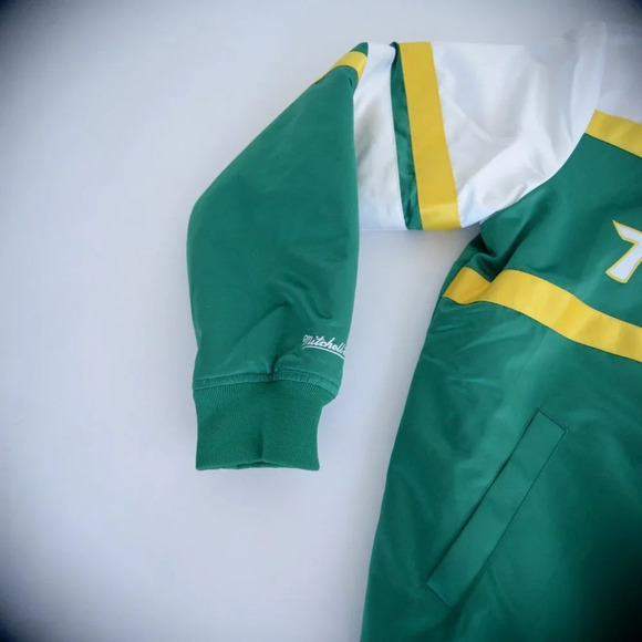 Mitchell  & Ness Cooperstown Collection Oakland Athletics MLB Green White & Gold - Picture 9 of 16